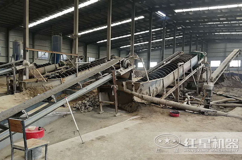 螺旋洗砂機(jī)作業(yè)現(xiàn)場實拍 螺旋洗砂機(jī)作業(yè)現(xiàn)場實拍