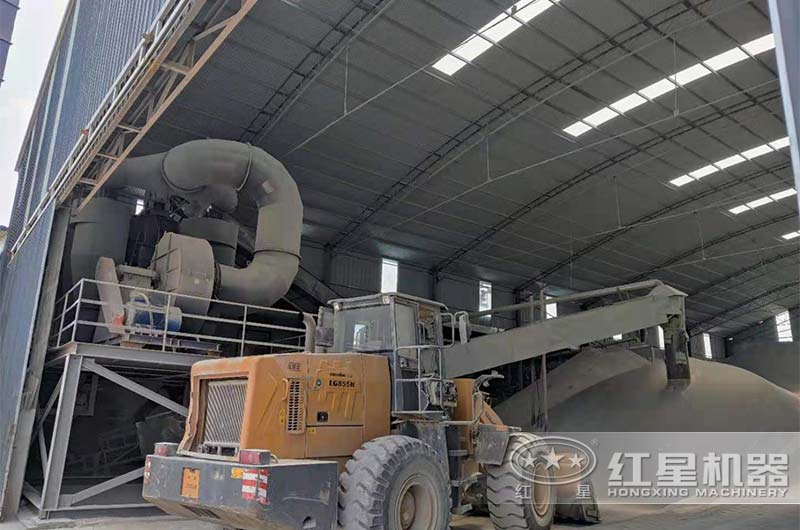 成品料倉(cāng)實(shí)拍 成品料倉(cāng)實(shí)拍