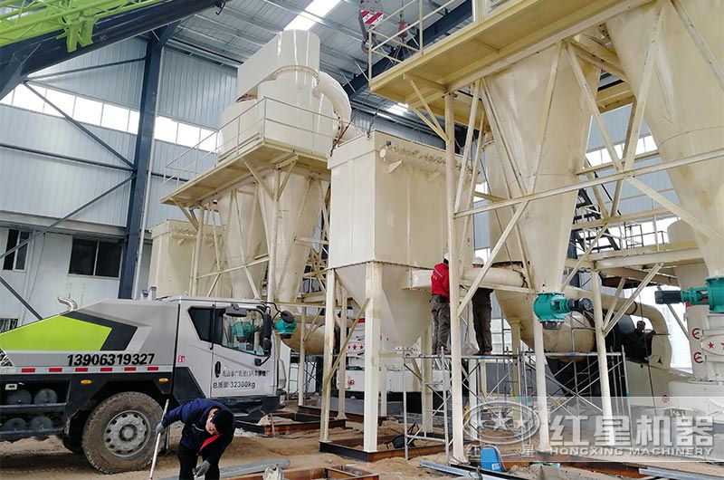 紅星機(jī)器為客戶承建的磨粉機(jī)現(xiàn)場 紅星機(jī)器為客戶承建的磨粉機(jī)現(xiàn)場